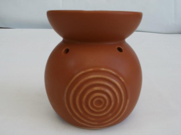 Duftlampe aus Keramik in Braun, 10 cm hoch