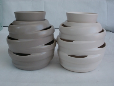 Duftlampe in Taupe oder Weiß aus Keramik