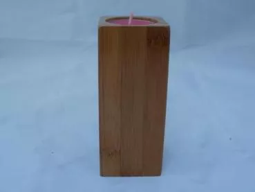 15 cm hoher Teelichthalter aus Holz