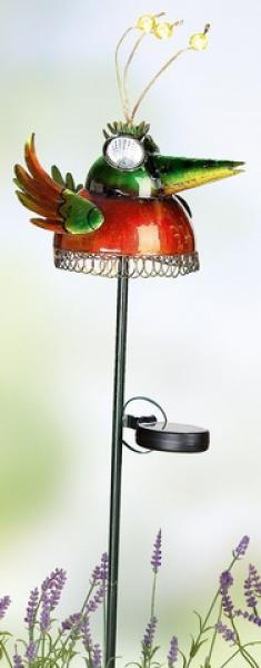 Vogel auf einem Stab mit LED Lämpchen