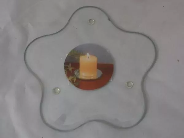 Glas-Kerzenteller in Blumenform, 12 cm Glas-Kerzenteller in Blumenform, 12 cm