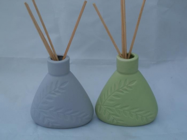 Raumduft-Vase in Grün oder Grau, 10 cm hoch